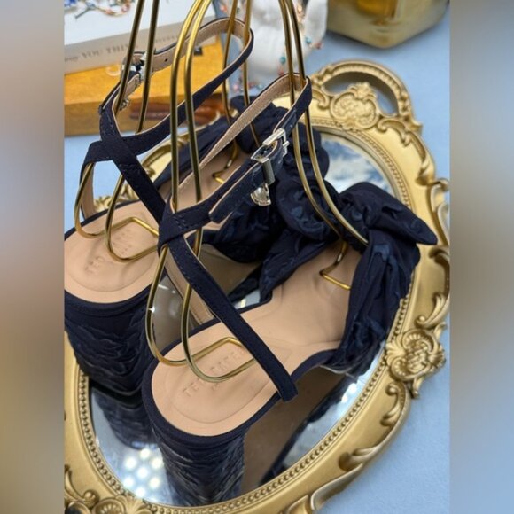 🆕 TED BAKER 🧿 NWOT MADDY Blue Floral Embroidered Bow Platform Sandals, Sz 6 - Picture 5 of 15